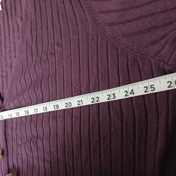 UGC Time & Tru Maroon Long Button down sweater size 20 - Picture 8 of 13
